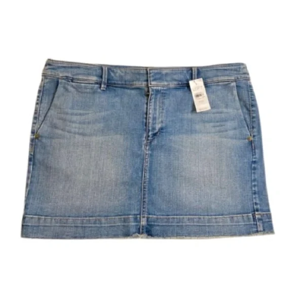 Ann Taylor Loft Light Wash Denim Jean Mini Skirt With Four Pockets - Size 31/12 - Picture 2 of 9